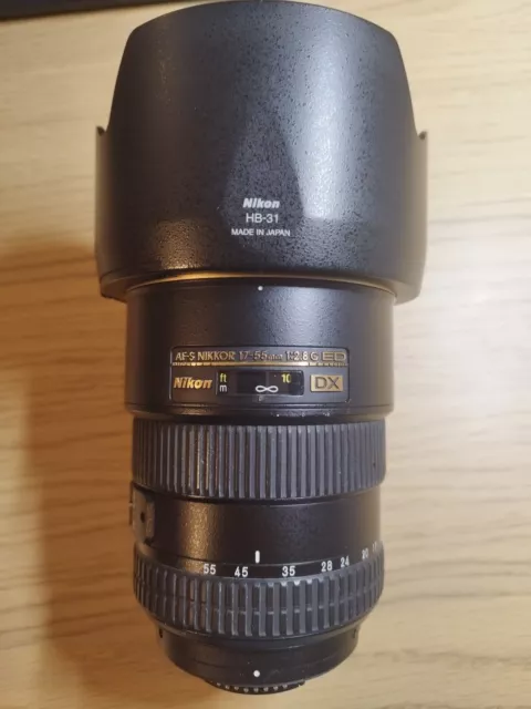 Nikon Nikkor AF-S DX 17 mm - 55 mm F/2.8G ED-IF Lens With Lens Hood immaculate