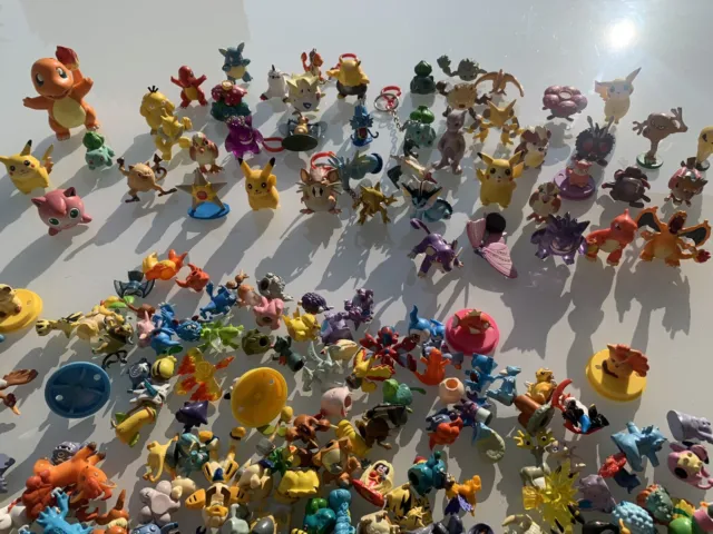 lot de 250 figurines pokemon tomy vintage