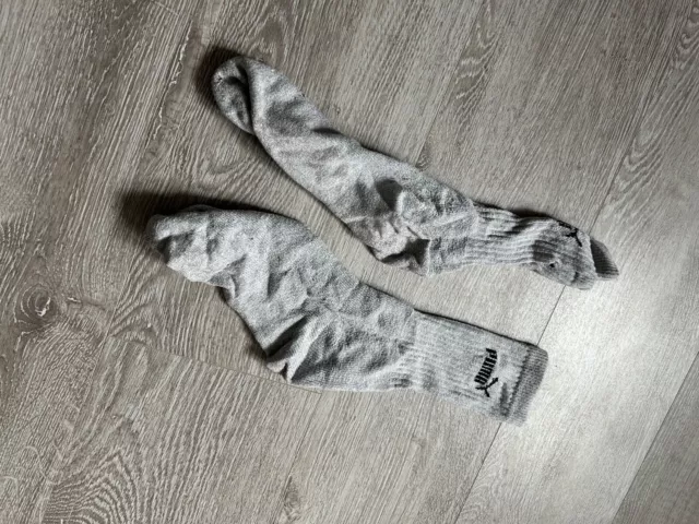 chaussettes kiffeur puma grises portées quelques fois 