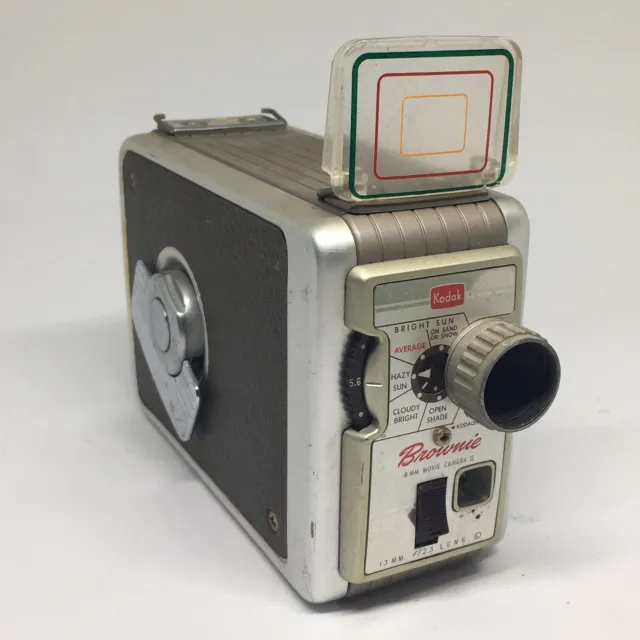 Cámara de película vintage - Kodak Brownie Windup ocho 8 mm - plateada SIN PROBAR