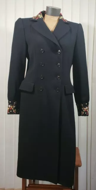  VTG MOSCHINO CHEAP AND CHIC Embroidered/appliqued black Wool Coat Size 10