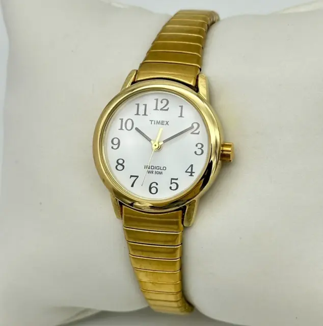 Women's TIMEX Easy Reader Classic Gold Tone Expansion Band Indiglo Watch, Runs