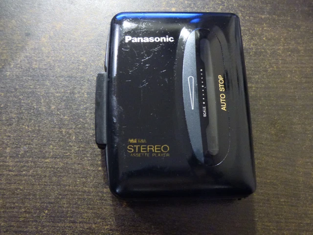 VINTAGE PANASONIC RQ-P30 STEREO Cassette Player HEADPHONE Portable