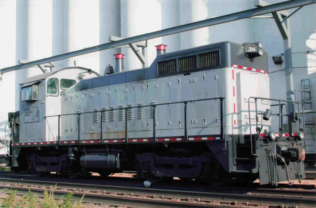 SW9M Farmers Cooperative Haviland Kansas Switcher Train Railroad Photo 4x6 #167
