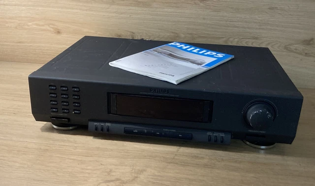 Philips FT690 *Sintonizzatore digitale a 30 preimpostazioni a 3 bande Radio
