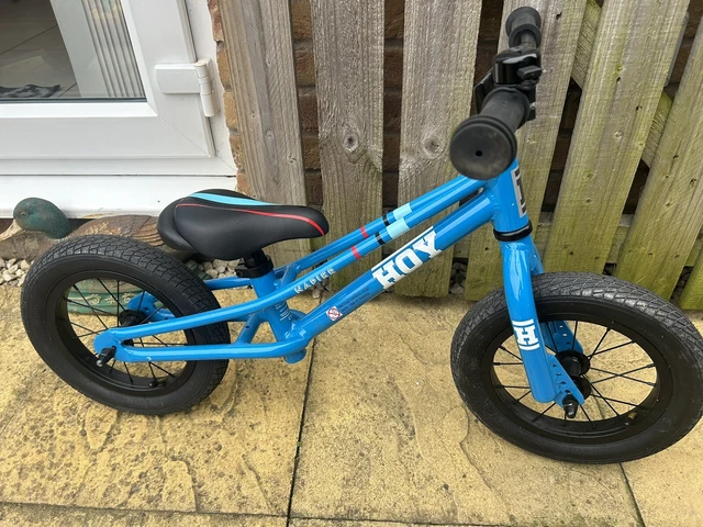 Hoy napier balance bike best sale