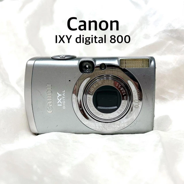Canon IXY Digital 800 IS PC1176 充電器付き Canon IXY DIGITAL 800 IS PC1176