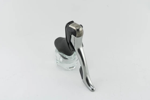 Leva Cambio/freno Idraulico Shimano Dura-Ace ST-R9270/BR-R9270 Di2 Dual Control Destra 12 Velocita Flat Mount Tubo 1700 Mm P198071 Leva Cambio/freno Idraulico Shimano Dura-Ace ST-R9270/BR-R9270 Di2 Dual Control Destra 12 Velocita Flat Mount Tubo 1700 Mm P198071
