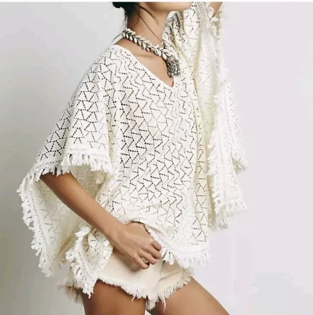 Free People Ivory Everlasting Poncho Crochet w/ Fringe Beach Cover Cowgirl Boho