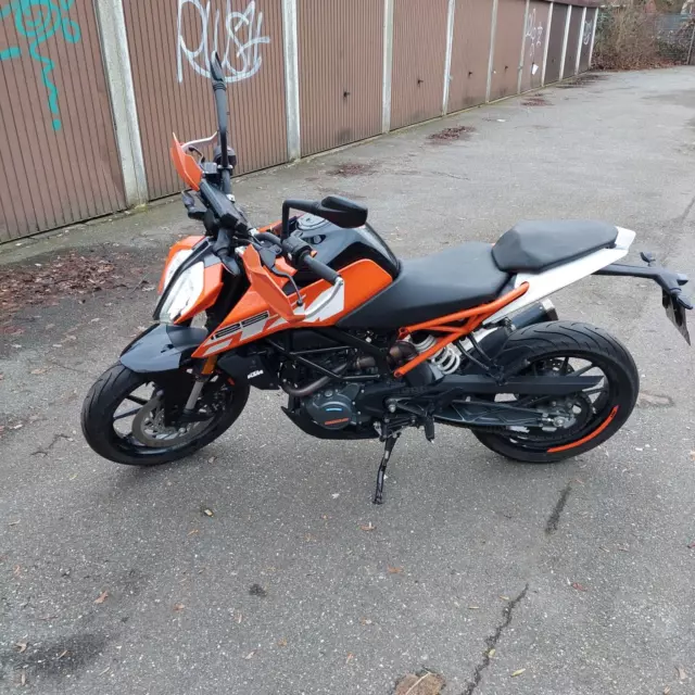 ktm duke 125 motorrad