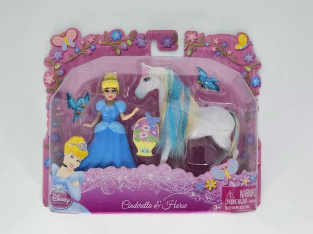 Cinderella and deals horse toy