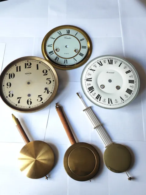 Lot Pieces Detachees Horloge Pendule Cadrans Balanciers I136