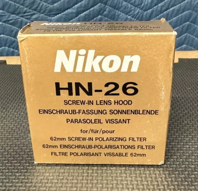 Nikon HN-26 Screw-In Lens Hood For 62mm Screw-In Polarizing Filter New in Box