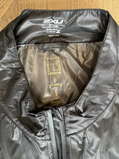 2xu GHST Membrane Jacket Black & Gold XXL Men’s 3