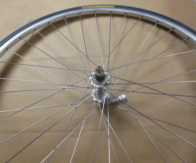 Roue Avant Shimano Dura-Ace WH-7801 16 Rayons – Parfaite Pour Pneu 700C, Prête à Rouler