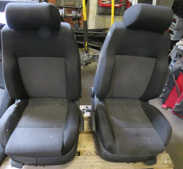 VW GOLF MK4 GTI 5 Door Front And Rear Cloth Seats SS1780 EUR 175,24