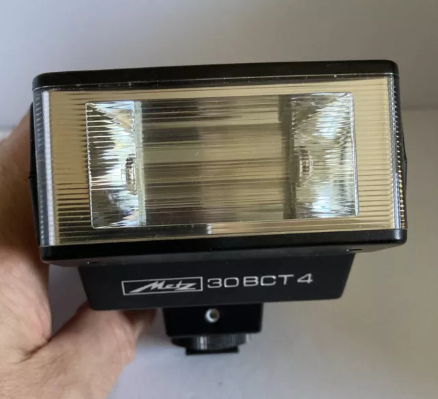 Metz Mecablitz 30 BCT-4 Shoe Mount Flash