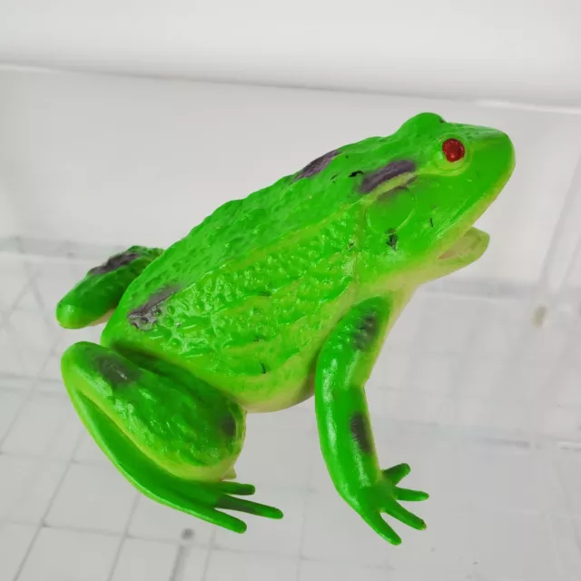 Large Green Frog Detailed Toy Model Figurine Plastic 4" SN