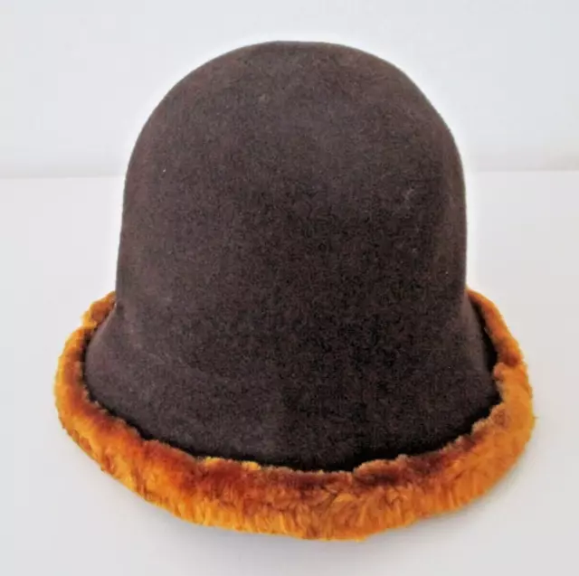 1920s Edwardian Women's Brown Wool Cloche Hat w/ Orange Faux Fur Trim 1 Size AZ3