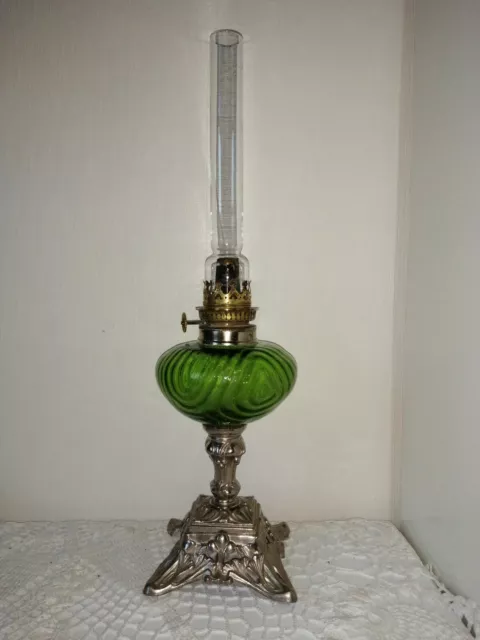 Ancienne Lampe à Pétrole, Bec Brûleur, Verre Soufflé style MATADOR