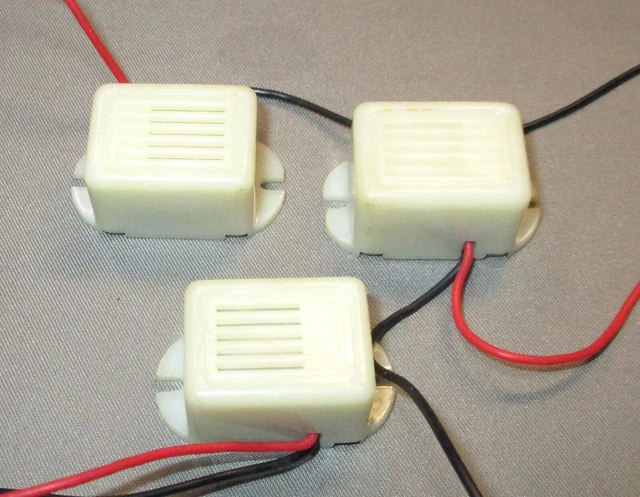 Lot Of 3 RadioShack 6VDC Mini Buzzers Catalog No.  273-0793 NOS No Box