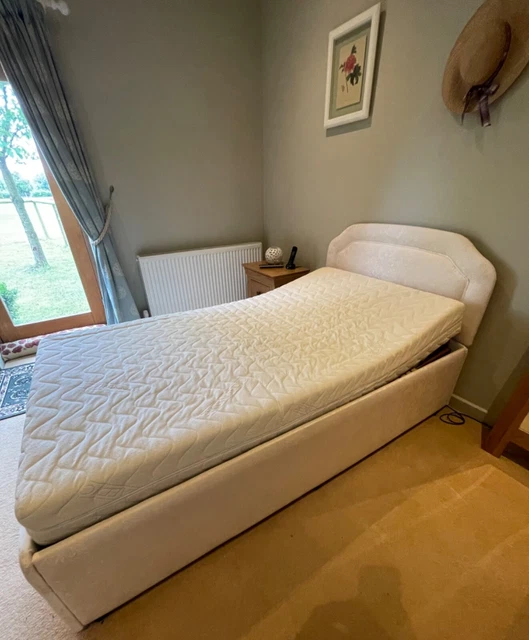 WILLOWBROOK ELITE MOBILITY/ADJUSTABLE Bed 3ft 6 inches £500.00