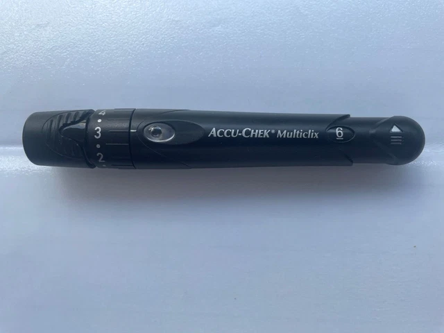 Accu-Chek MultClix pungiglione NUOVO