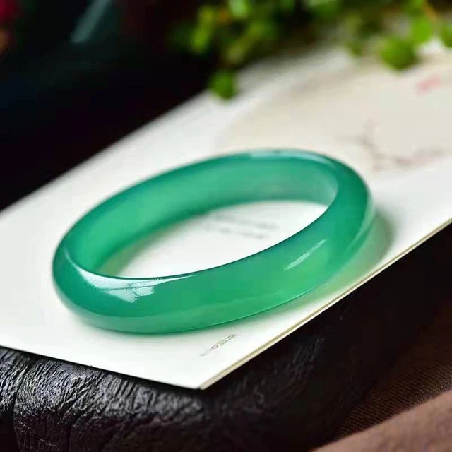 Exquisite Chinese Natural Chalcedony Green Agate Hand Polished Bracelet Y25