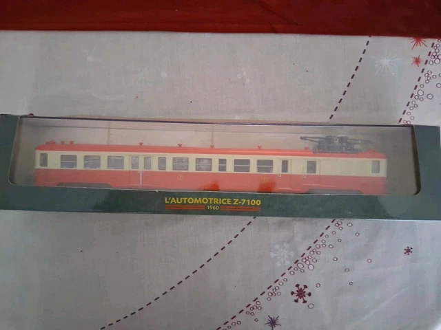 Atlas Train SNCF Automotrice Z-7100 1960 HO 1/87 - Modèle Réduit Avec Châssis Métal