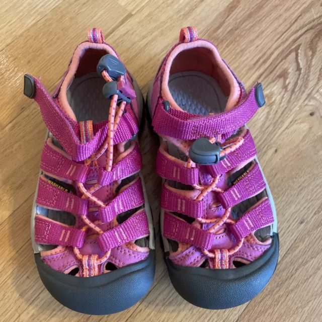 KEEN Newport H2 Girls Kids 10 Youth Sandals Pink Salmon Girl  Waterproof Hiking