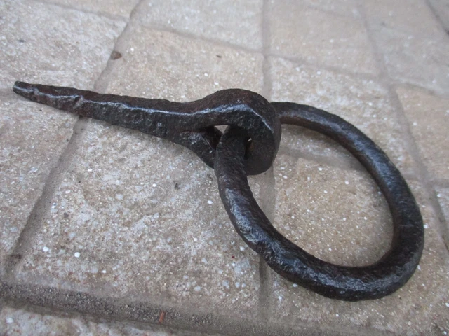 Antique Wrought Iron Tethering Ring on Pin Game Hook Old Wall Farm Hardware 2