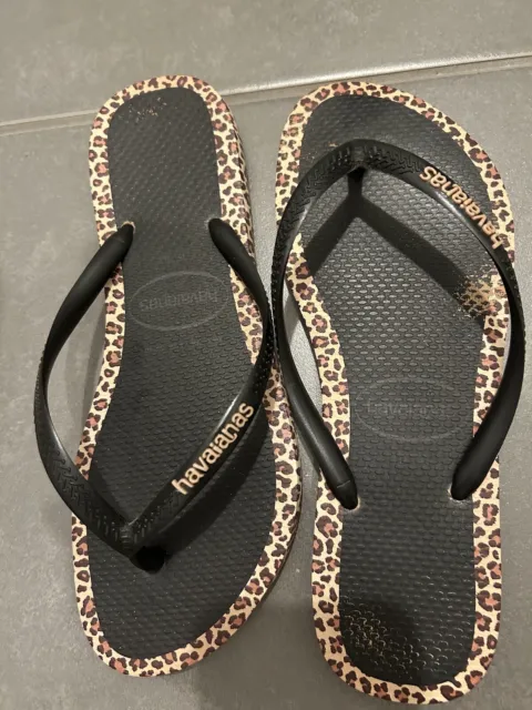 Women’s Havaianas Size 37-38, SLIM DESIGN, Black+Pattern+Logo. Bonus Warranty