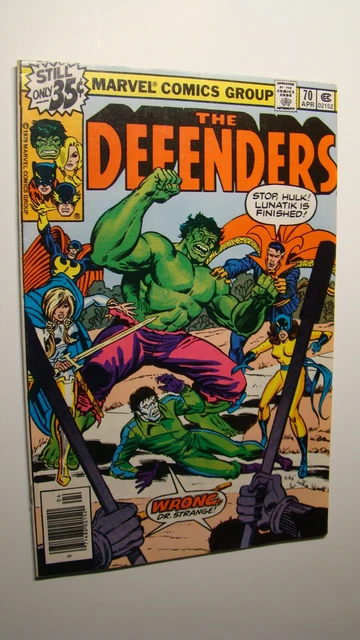 Defenders 70 *High Grade* Vs Lunatik Hellcat Hulk Nighthawk Valkyrie