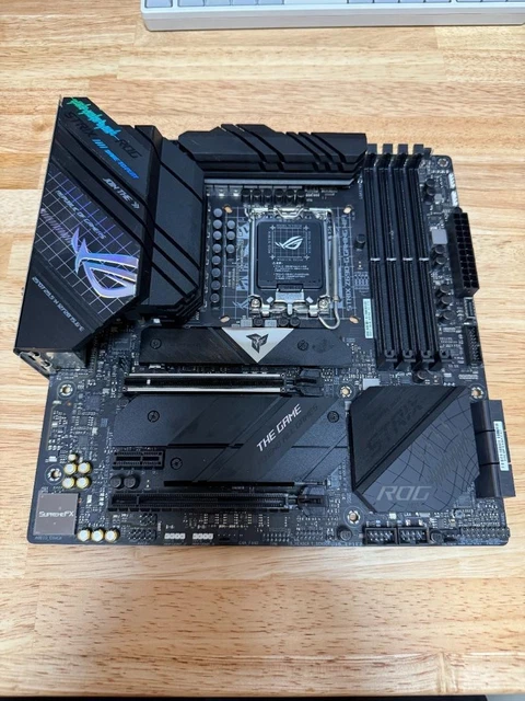 ASUS ROG STRIX Z690-G GAMING WIFI【ジャンク品】 ROG STRIX Z690-G GAMING WIFI | ROG Strix | Gaming