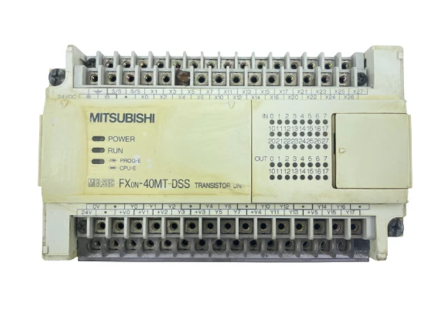 Il controller logico programmabile può controllare un servomotore
