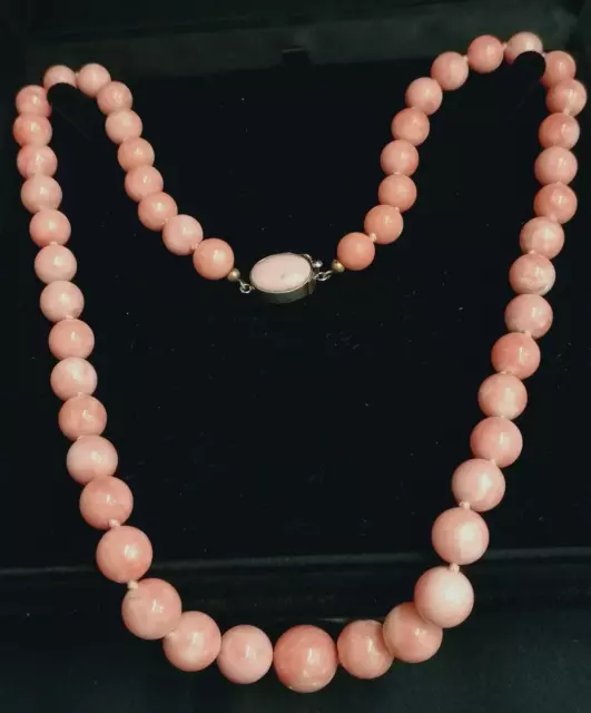 Spettacolare Antica Lunga Collana Scalare In Corallo Rosa Salmone Epoca 1900.