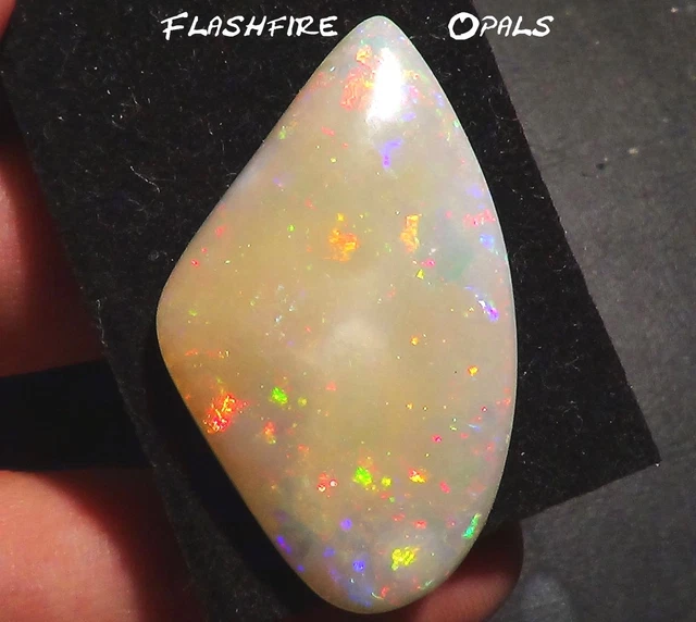 37.2 CT Gigantesques Blanche Opale Précieuse Rot-Multicolor 3-D + Video
