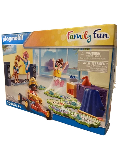 PLAYMOBIL Family Fun - Club enfants, Jouets de construction 70440