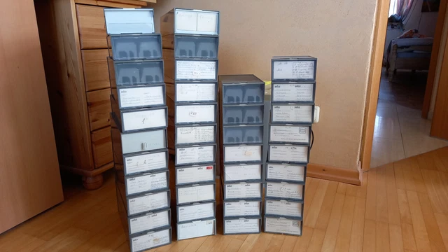 Dia-Magazinkästen, gebraucht, mit 2 x 36er-Magazinen