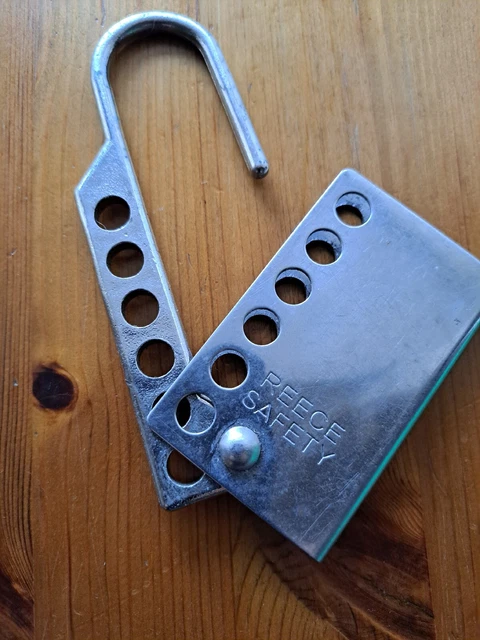 Lucchetto Multi-hasp. Reece Safety Hasp 2
