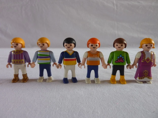 Lot Playmobil Maison Avec Accessoires Et Personnages - Occasion