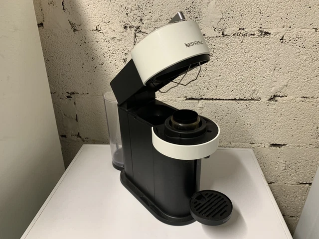 Cafetière Machine à Café Expresso et à Capsules NESPRESSO VERTUO NEXT BLANC NEUF 3
