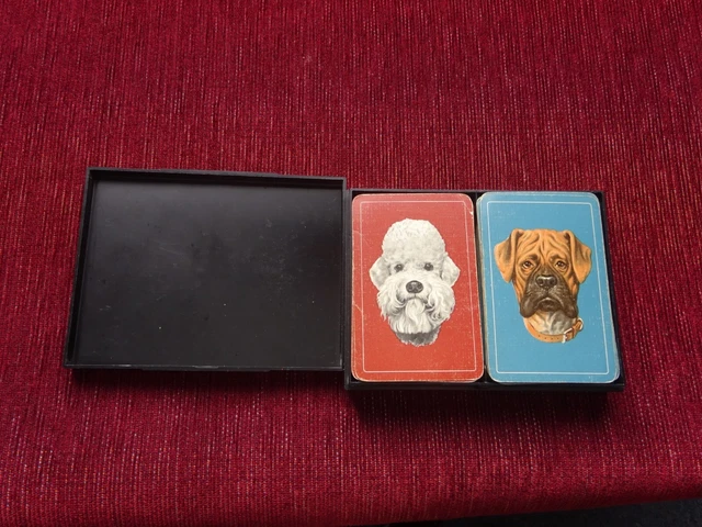 Sumtree 4 Supporti Per Carte Da Gioco In Acrilico Trasparente, Doppia Scanalatura, 25x4x3 Cm, Porta Carte Curvo Per Poker, Uno, Bridge, Regalo Per Famiglie