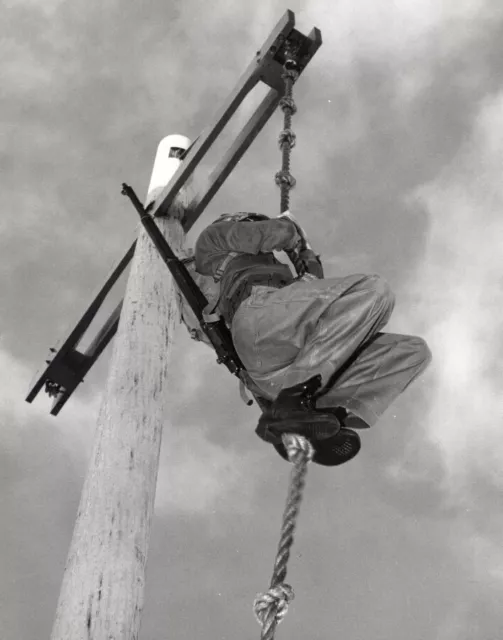 USA US Marine Corps Military Training Rope descent Exercise old Photo 1964