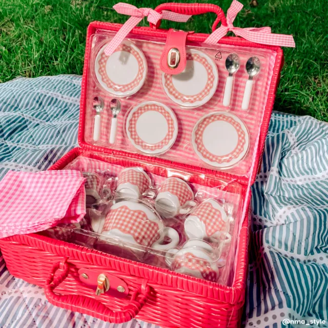 Tidlo Picnic Tea Set with Hamper Pretend Role Play Kitchen Picnic 3