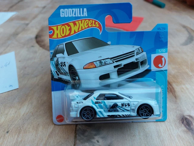 HOT WHEELS NISSAN Skyline GT-R R32 Godzilla 2023 Original Box $2.94 ...
