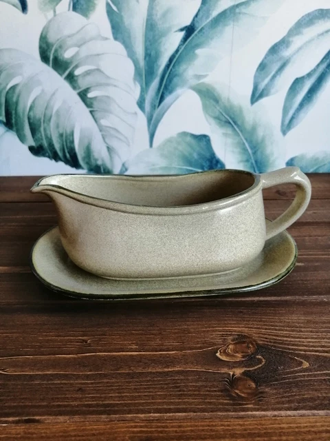 Honiton Gravy Boat And Plate Handmade In Devon