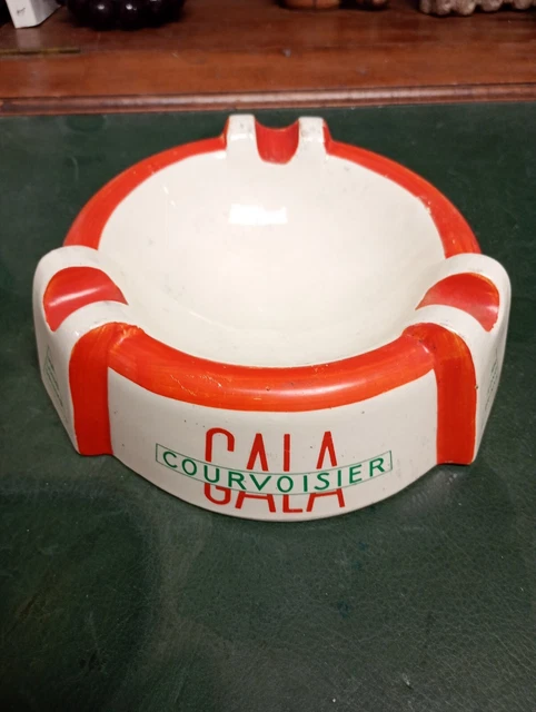 Cendrier Vintage Italie 90 Mondial De Football - Faïence De
