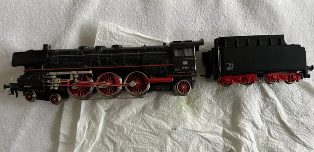 Märklin Dampflok mit Tender 3193 der DB 01 081 schwarz H0 Wechselstrom