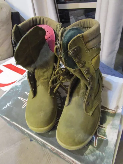 Ex Australian Army Issue Terra Combat Boots, brand new.